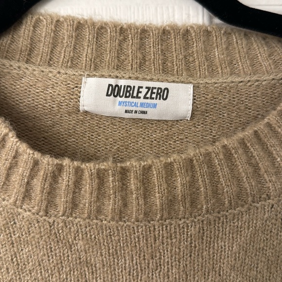 Double Zero Sweater - Picture 2 of 4